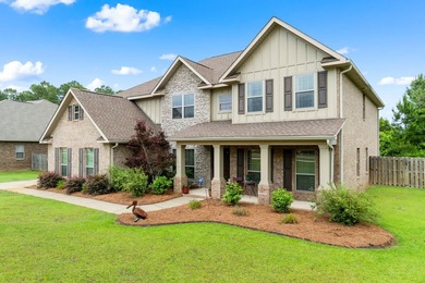 Luxury Living in Gated Nature Trail | 6BR + Bonus | Seller - photo 3