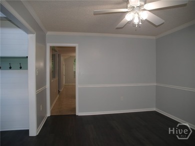 ***SELLER OFFERING $10,000 TOWARDS BUYERS CLOSING COSTS*** - photo 12