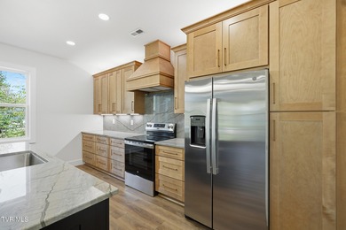 Active under contract - Contingent upon the sale of buyer's home - photo 12