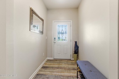 This beautifully maintained single-level home in the desirable - photo 8