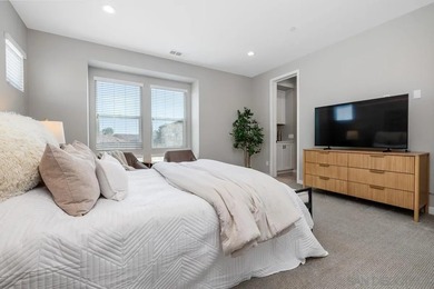 Magnificent 3 BR/3.5 BA residence at master-planned community of - photo 12
