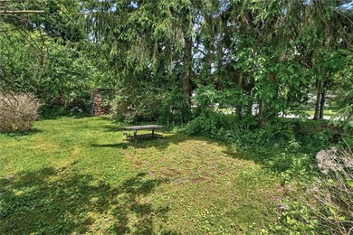 Once a farmhouse, this charming home has undergone a renovation - photo 15