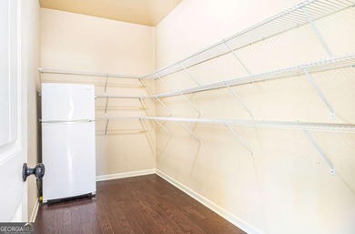 This beautifully maintained 4-bedroom, 2.5-bath home offers - photo 16