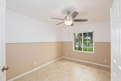 Beautifully remodeled 3BR/2BA heated saltwater pool home in - photo 17