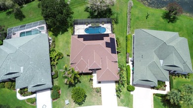 Beautifully remodeled 3BR/2BA heated saltwater pool home in - photo 42