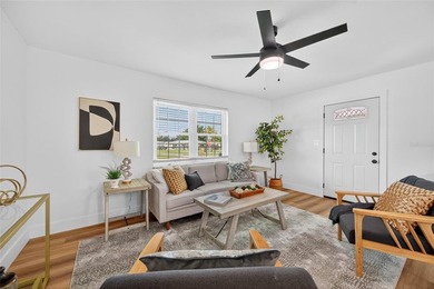 Welcome to this stunning, fully remodeled 3-bedroom, 2-bathroom - photo 8