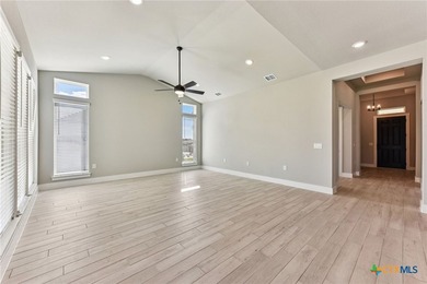 Auburn Plan with upgraded kitchen, quartz countertops, dry bar - photo 5