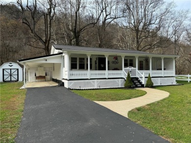 Elk River - Kanawha County Home For Sale in Procious West Virginia