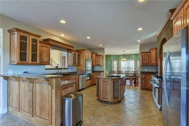 Spectacular 310-acre estate 8 minutes north of Branson West - photo 13