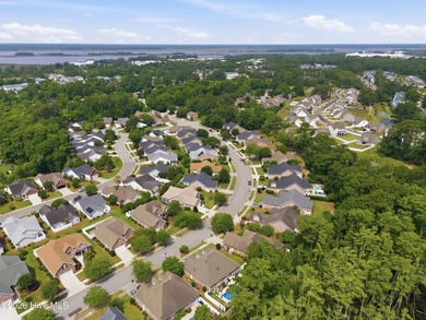 Beautifully updated all-brick home offering 4 bedrooms, 3 full - photo 22