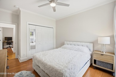 Beautifully updated all-brick home offering 4 bedrooms, 3 full - photo 31