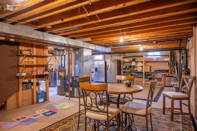 Enjoy 100 feet of owned frontage on Castle Rock Lake with this - photo 33