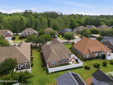 Beautifully updated all-brick home offering 4 bedrooms, 3 full - photo 42