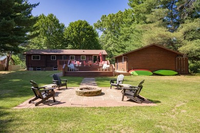 Enjoy 100 feet of owned frontage on Castle Rock Lake with this - photo 46