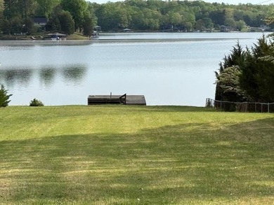 Beautiful Level Waterfront Lot With Your Own Private Dock - photo 6