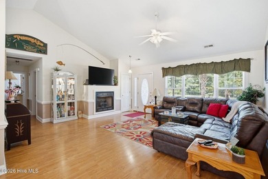 Welcome to Oak Ridge Plantation, where coastal convenience meets - photo 6
