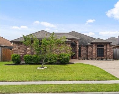 Huge Price Cut! Welcome home to this well maintained 4-bedroom - photo 2