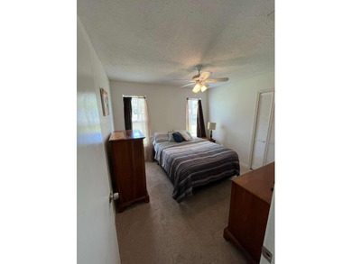Spacious 4-bedroom, 3-bathroom home offering the perfect blend - photo 19