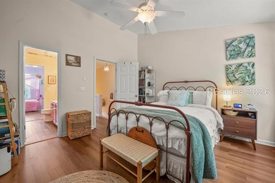 Welcome to 115 Bella Way in the centrally located Azalea Square - photo 20