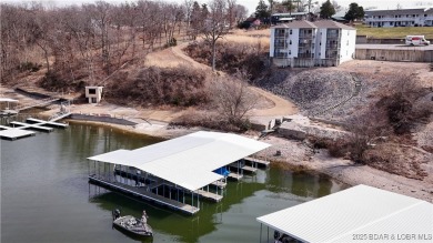 Lake Condo Sale Pending in Camdenton, Missouri