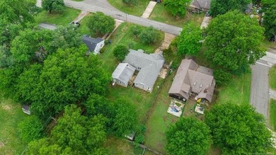 Great remodeled 3-bedroom, 2-bath home offering updates and - photo 21