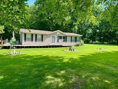 Tucked away in a 1 acre +/- wooded setting, this 3 bedroom - photo 22