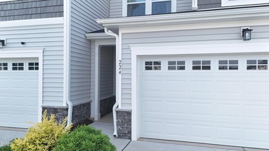 2 CAR GARAGE, FENCED YARD, FRIDGE INCLUDED! You won't find - photo 3