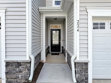 2 CAR GARAGE, FENCED YARD, FRIDGE INCLUDED! You won't find - photo 5