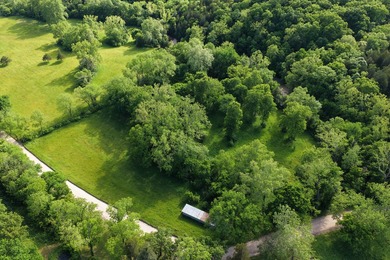 One mile from a boat ramp on Lake of the Ozarks!! This 25 acres - photo 2