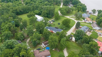 This is the kind of home people move away from the city to find - photo 34