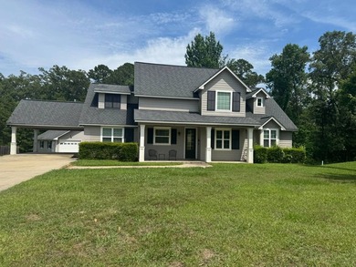 Discover spacious lake-area living near Toledo Bend Reservoir in - photo 2