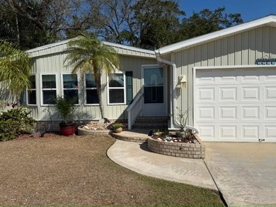 Centrally located, this bright & sunny 2BD/2BA home offers an - photo 2