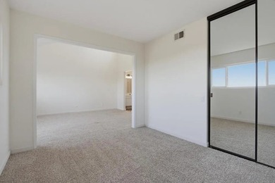 Welcome to this spacious townhome in the highly desirable - photo 18