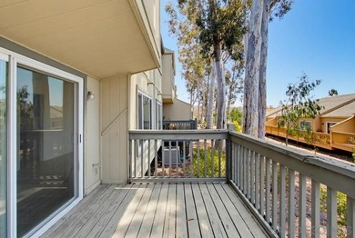 Welcome to this spacious townhome in the highly desirable - photo 19