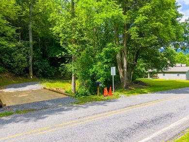 Wouldn't you love a cabin with creek frontage the length of the - photo 22