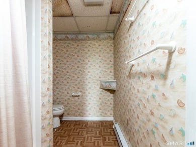 Fabulous 8 unit complex on cul-de-sac. Gorgeous marsh views - photo 24