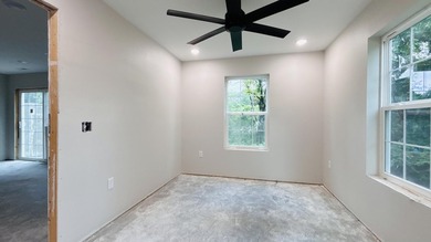 HOME=Stunning new construction in the heart of Hollister! - photo 32