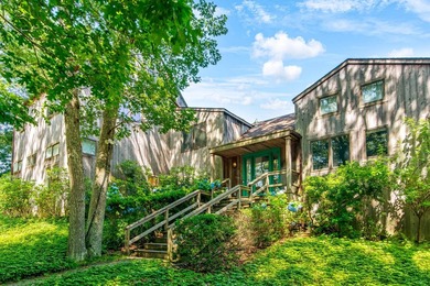 Perfectly situated on an acre in the heart of Water Mill, this - photo 4