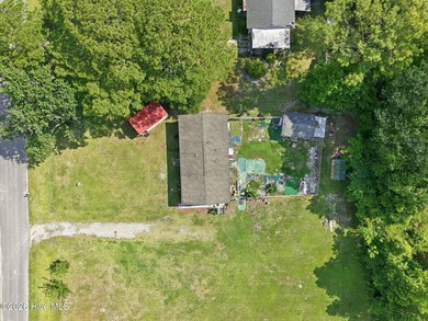 3-bedroom, 2 bath doublewide situated on approximately 1 acre - photo 12