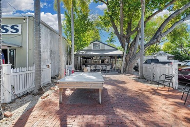 Real Estate offering only, business and liquor license not - photo 12