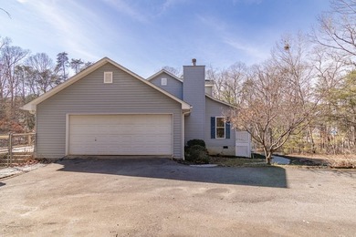 Welcome to Deer Run - A Lake Hartwell Community! Nestled among - photo 12