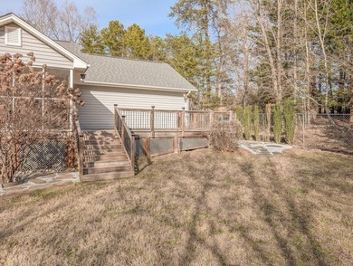 Welcome to Deer Run - A Lake Hartwell Community! Nestled among - photo 13