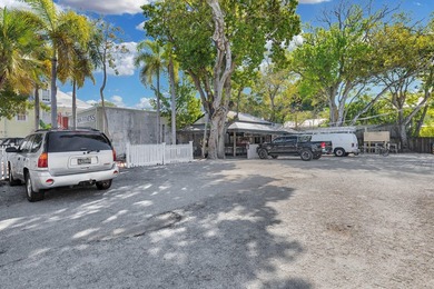 Real Estate offering only, business and liquor license not - photo 14