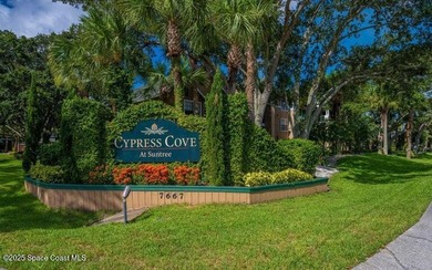 3rd floor 2bedroom, 2-bath split-floor plan condo offers the - photo 17