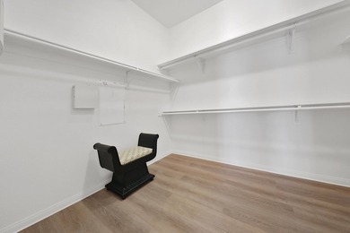 Enjoy refined desert living in this beautifully designed - photo 27