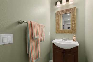 Enjoy refined desert living in this beautifully designed - photo 29