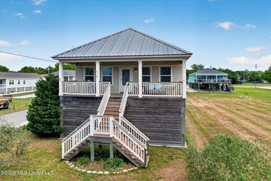 Beautiful coastal beach home just moments from the water - photo 37