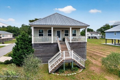 Beautiful coastal beach home just moments from the water - photo 39