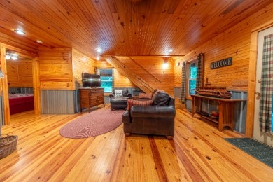 Sleeps 8, Unrestricted, wooded 7.21 acres & a solo private dock - photo 16