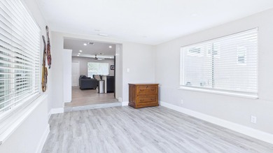 Welcome home to this beautifully remodeled 3BR/2BA residence - photo 13